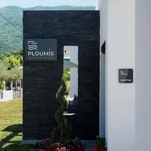 Ploumis Seaside Σταυρός