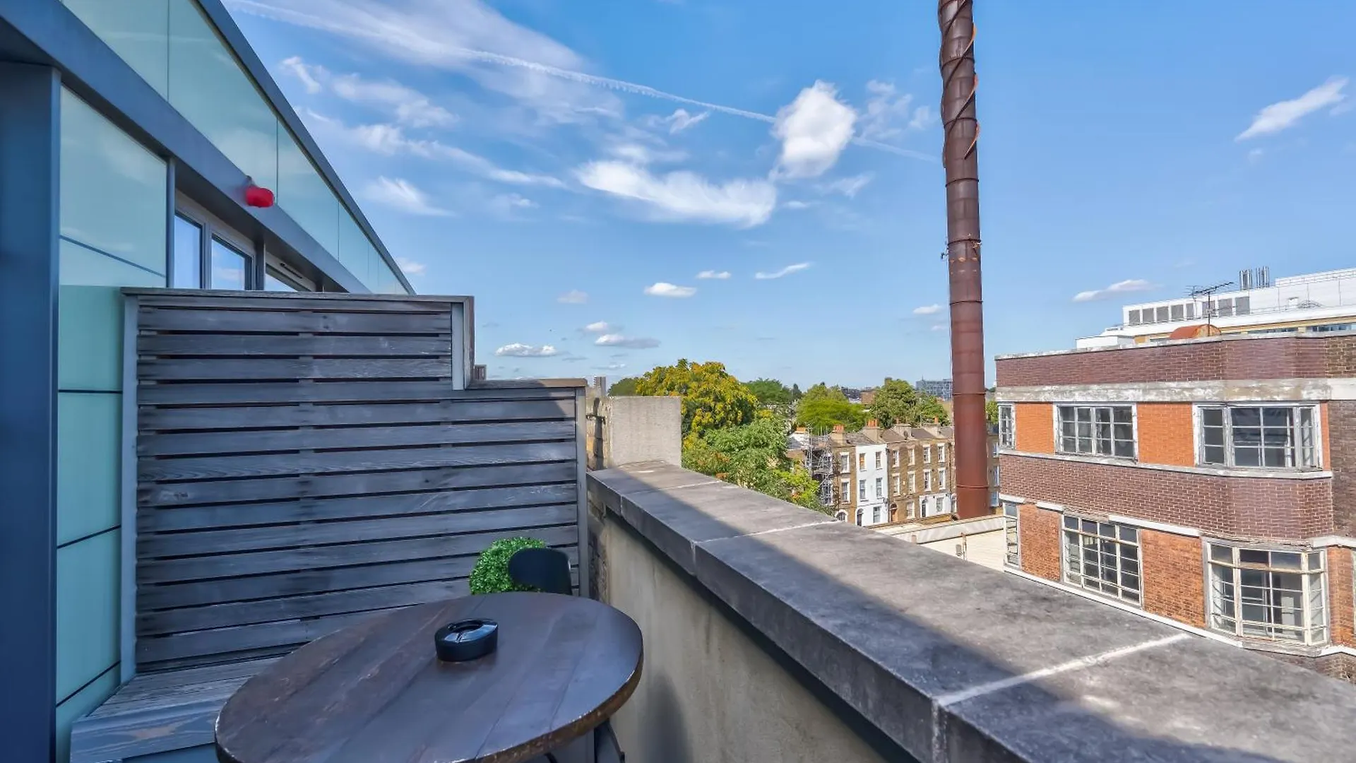 New Road Hotel London
